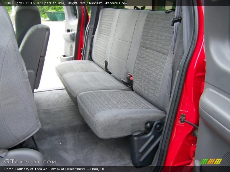 Bright Red / Medium Graphite Grey 2003 Ford F150 STX SuperCab 4x4