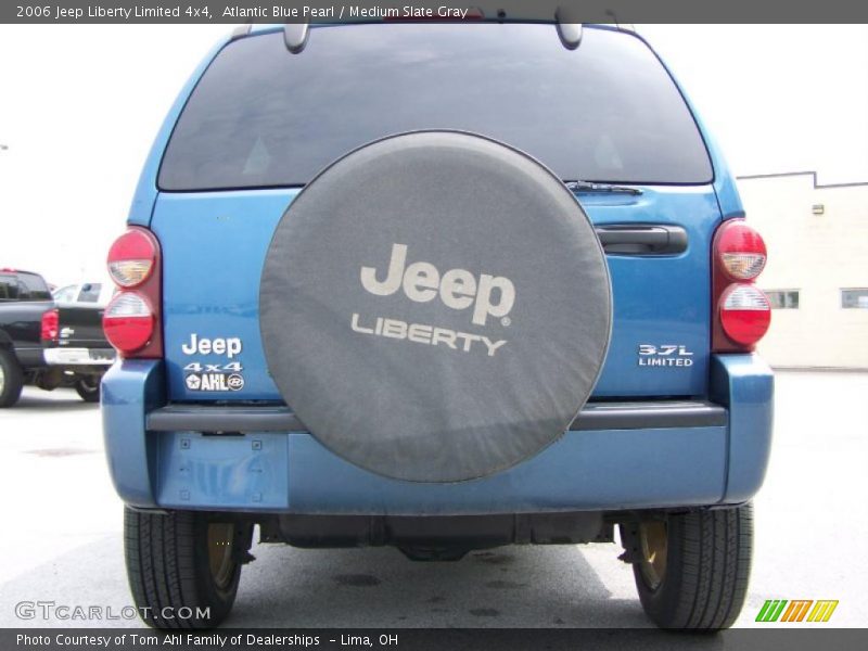 Atlantic Blue Pearl / Medium Slate Gray 2006 Jeep Liberty Limited 4x4