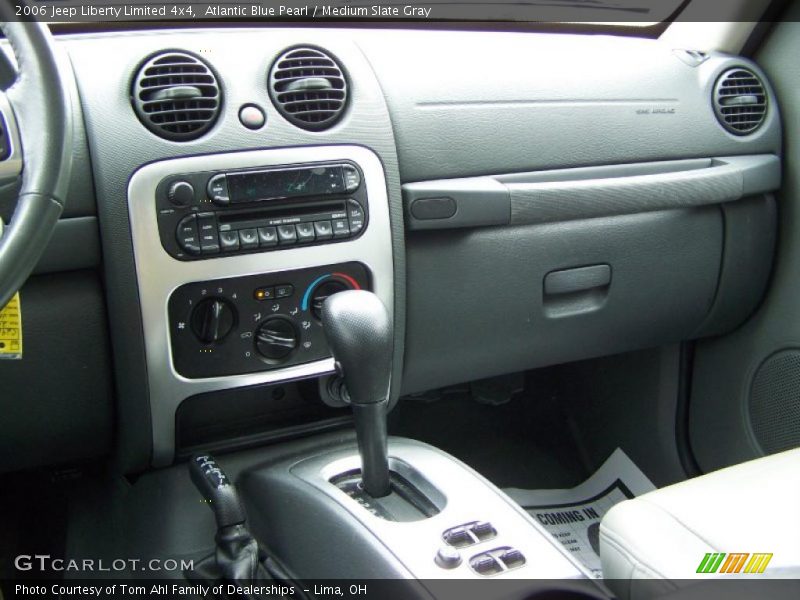 Atlantic Blue Pearl / Medium Slate Gray 2006 Jeep Liberty Limited 4x4