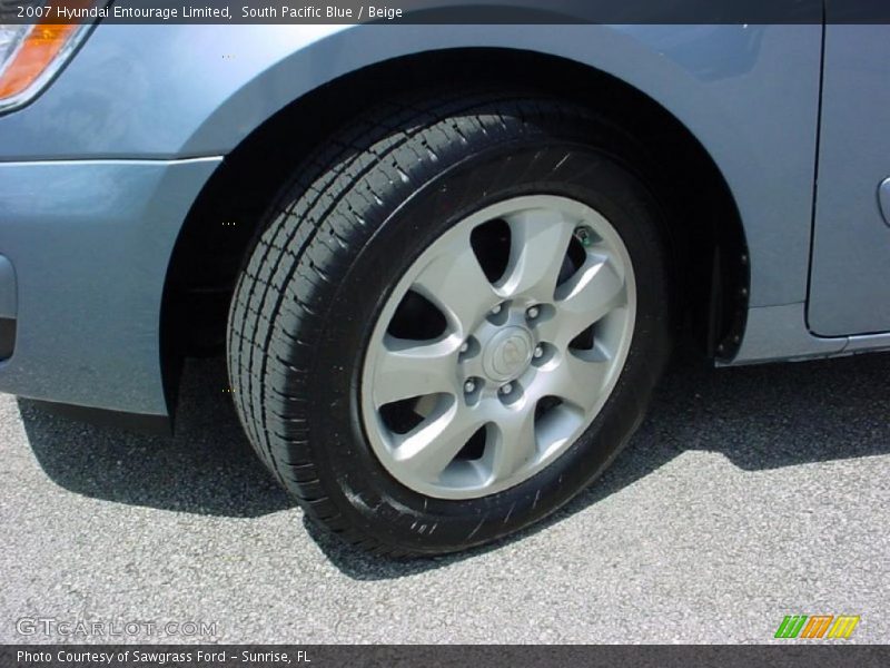 South Pacific Blue / Beige 2007 Hyundai Entourage Limited