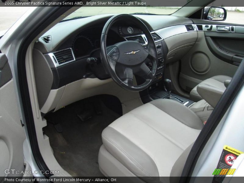 Bright Silver Metallic / Light Taupe 2005 Chrysler Pacifica Signature Series AWD
