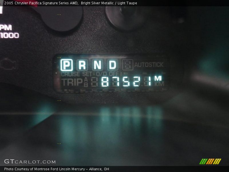 Bright Silver Metallic / Light Taupe 2005 Chrysler Pacifica Signature Series AWD