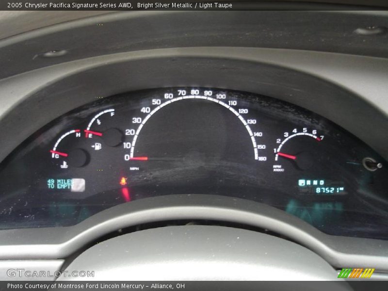 Bright Silver Metallic / Light Taupe 2005 Chrysler Pacifica Signature Series AWD