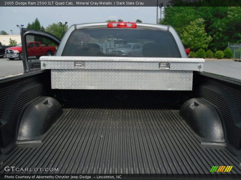 Mineral Gray Metallic / Dark Slate Gray 2005 Dodge Ram 2500 SLT Quad Cab