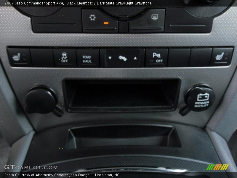Black Clearcoat / Dark Slate Gray/Light Graystone 2007 Jeep Commander Sport 4x4