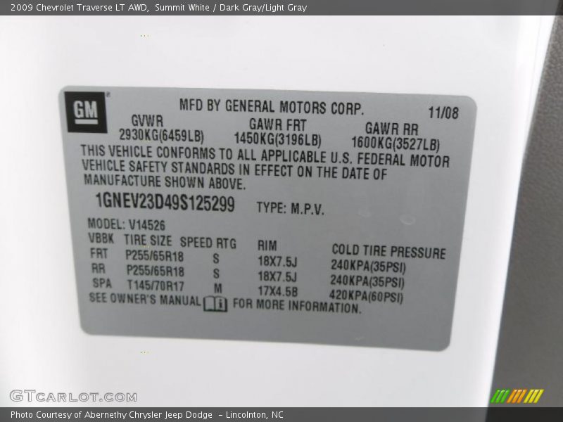 Summit White / Dark Gray/Light Gray 2009 Chevrolet Traverse LT AWD