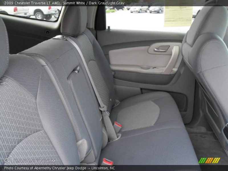 Summit White / Dark Gray/Light Gray 2009 Chevrolet Traverse LT AWD