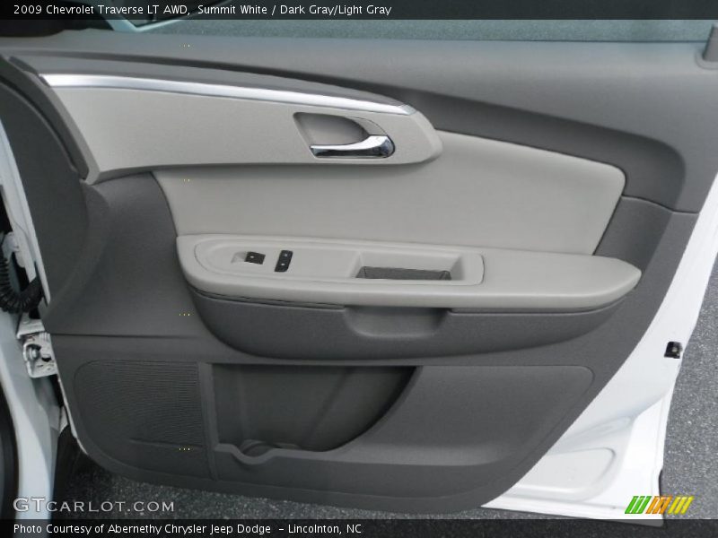 Summit White / Dark Gray/Light Gray 2009 Chevrolet Traverse LT AWD