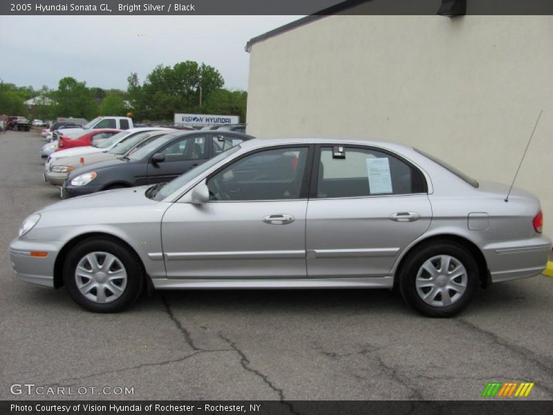 Bright Silver / Black 2005 Hyundai Sonata GL