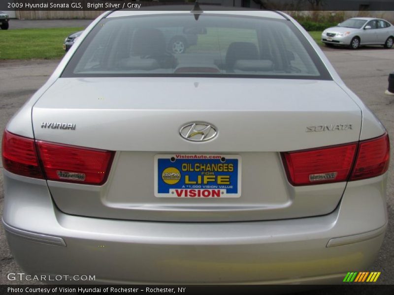 Bright Silver / Gray 2009 Hyundai Sonata GLS