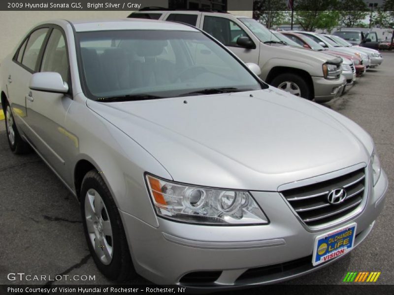 Bright Silver / Gray 2009 Hyundai Sonata GLS