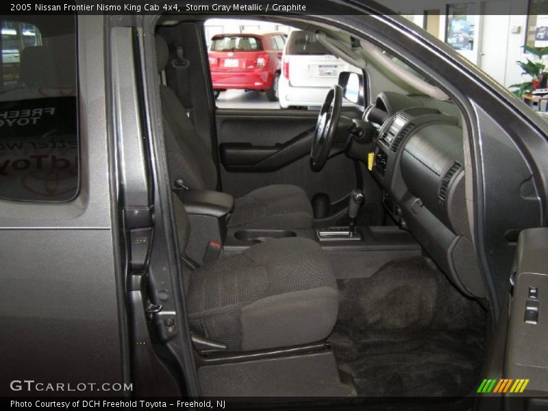 Storm Gray Metallic / Graphite 2005 Nissan Frontier Nismo King Cab 4x4