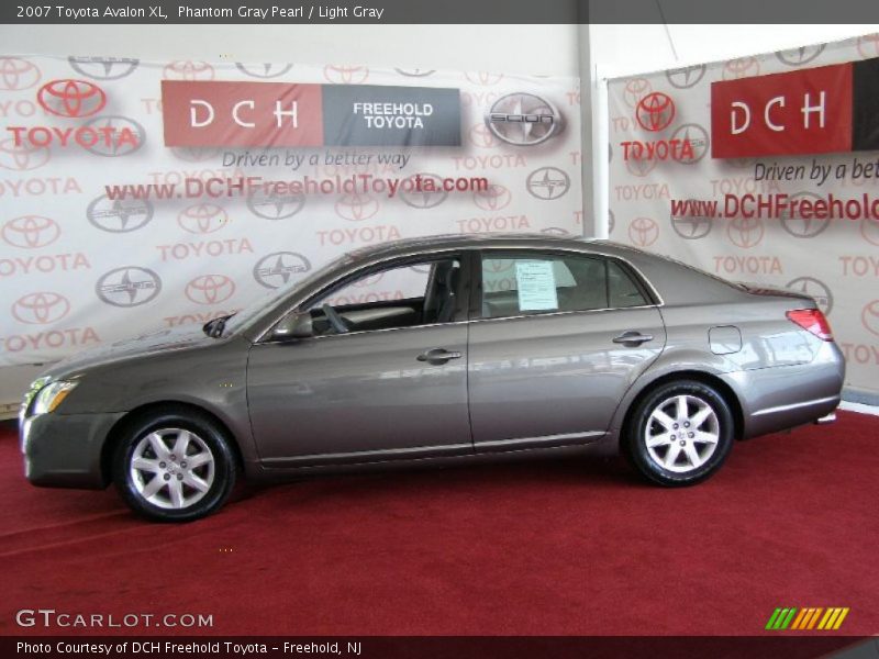 Phantom Gray Pearl / Light Gray 2007 Toyota Avalon XL