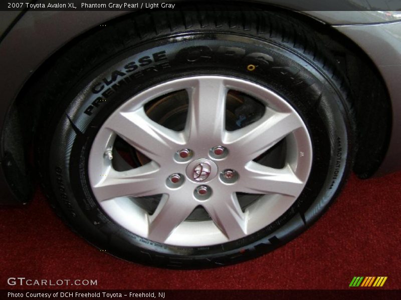 Phantom Gray Pearl / Light Gray 2007 Toyota Avalon XL