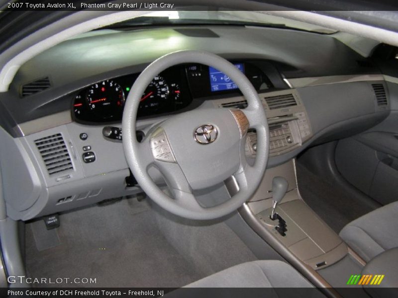 Phantom Gray Pearl / Light Gray 2007 Toyota Avalon XL