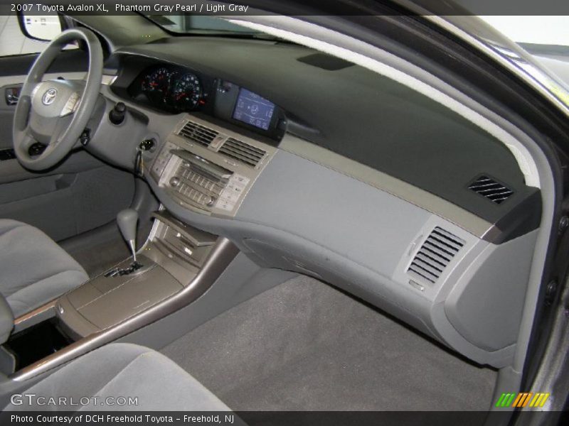 Phantom Gray Pearl / Light Gray 2007 Toyota Avalon XL