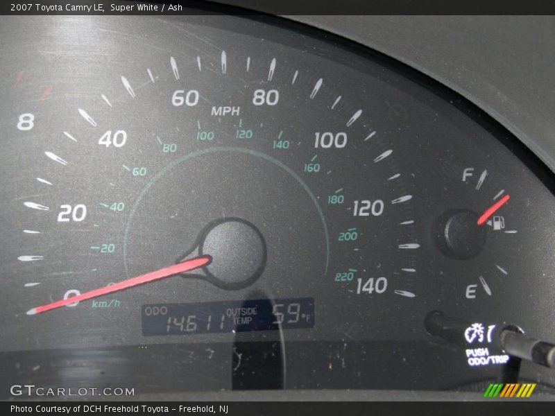Super White / Ash 2007 Toyota Camry LE