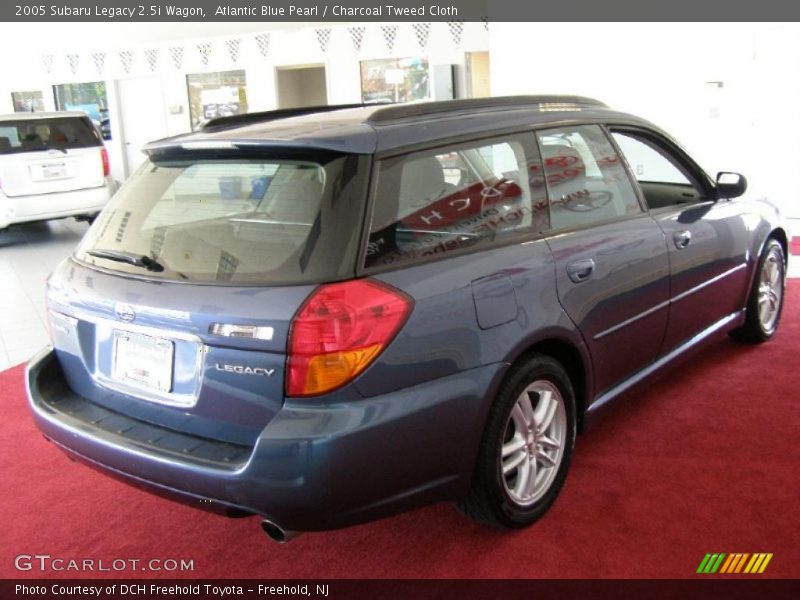 Atlantic Blue Pearl / Charcoal Tweed Cloth 2005 Subaru Legacy 2.5i Wagon