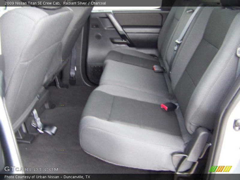 Radiant Silver / Charcoal 2009 Nissan Titan SE Crew Cab
