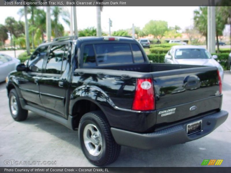Black Clearcoat / Medium Dark Flint 2005 Ford Explorer Sport Trac XLS
