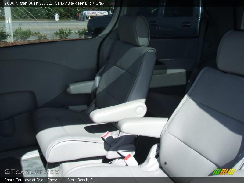 Galaxy Black Metallic / Gray 2006 Nissan Quest 3.5 SE