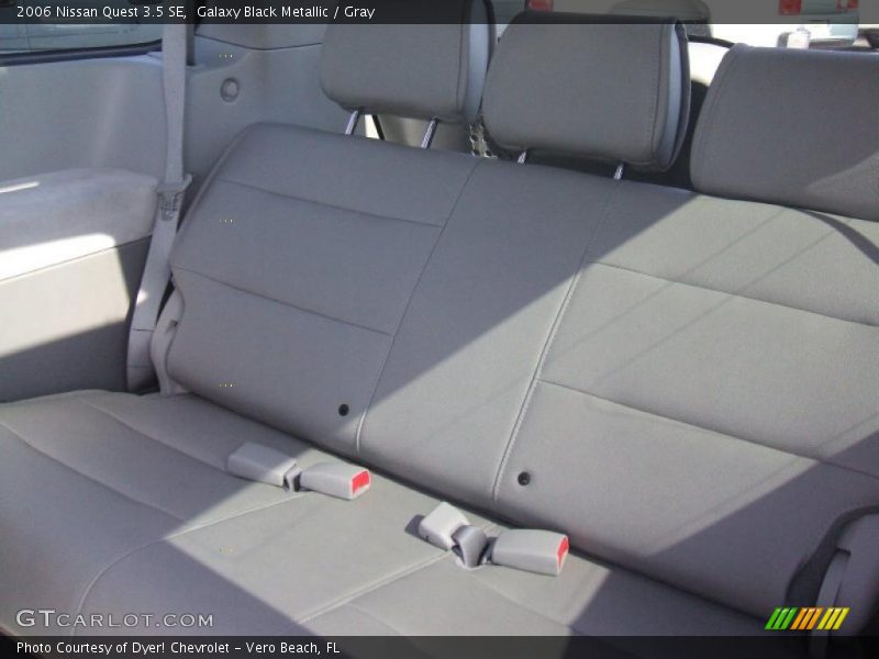 Galaxy Black Metallic / Gray 2006 Nissan Quest 3.5 SE