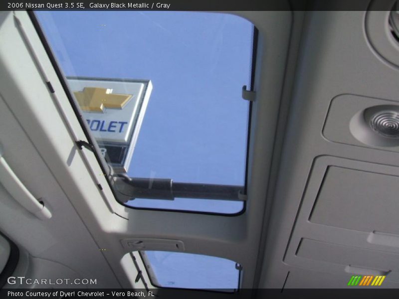 Galaxy Black Metallic / Gray 2006 Nissan Quest 3.5 SE