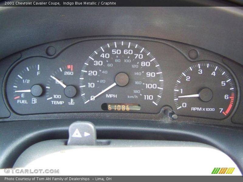 Indigo Blue Metallic / Graphite 2001 Chevrolet Cavalier Coupe