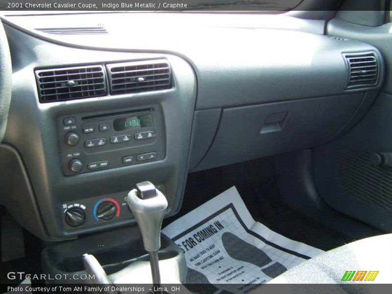 Indigo Blue Metallic / Graphite 2001 Chevrolet Cavalier Coupe