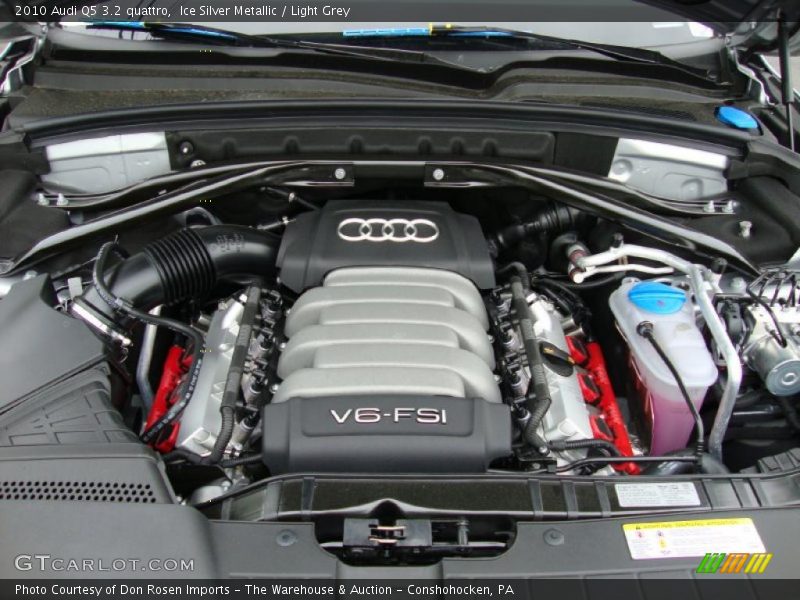 Ice Silver Metallic / Light Grey 2010 Audi Q5 3.2 quattro
