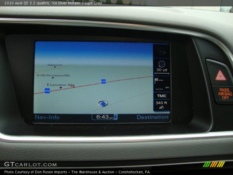 Ice Silver Metallic / Light Grey 2010 Audi Q5 3.2 quattro