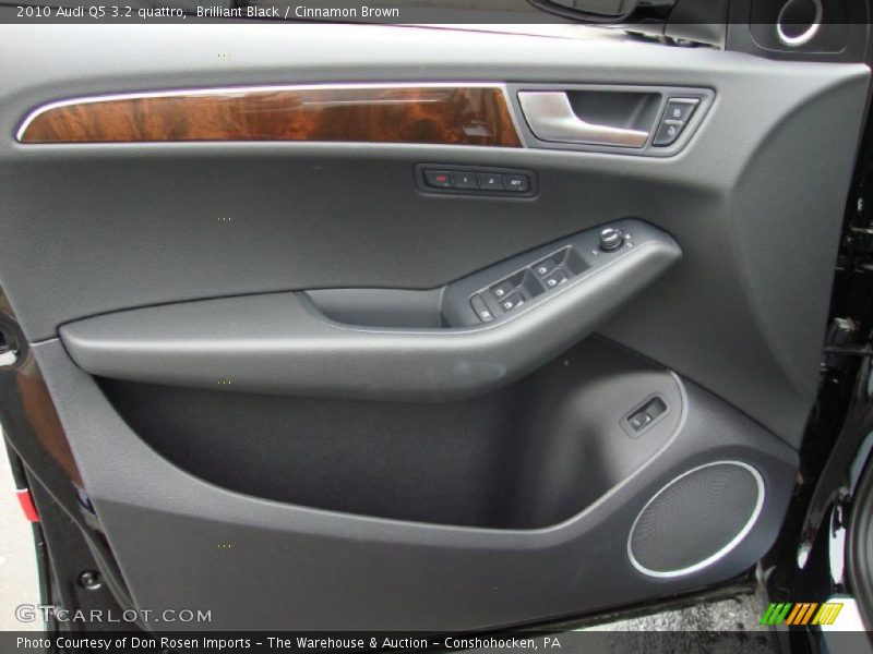 Brilliant Black / Cinnamon Brown 2010 Audi Q5 3.2 quattro