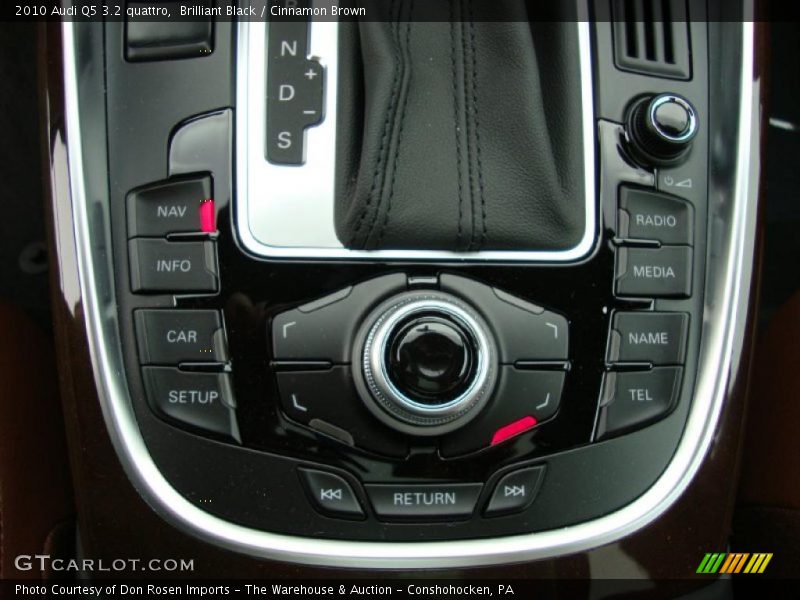Brilliant Black / Cinnamon Brown 2010 Audi Q5 3.2 quattro