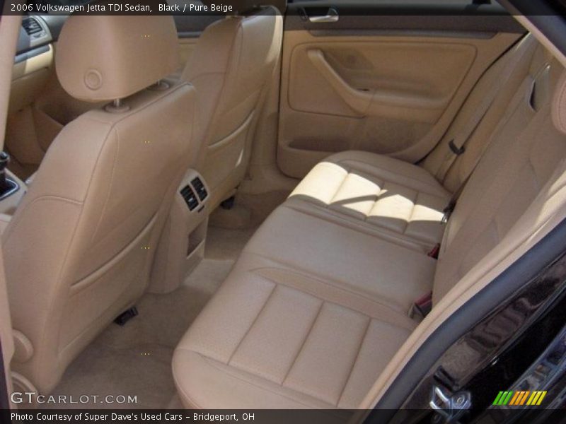 Black / Pure Beige 2006 Volkswagen Jetta TDI Sedan