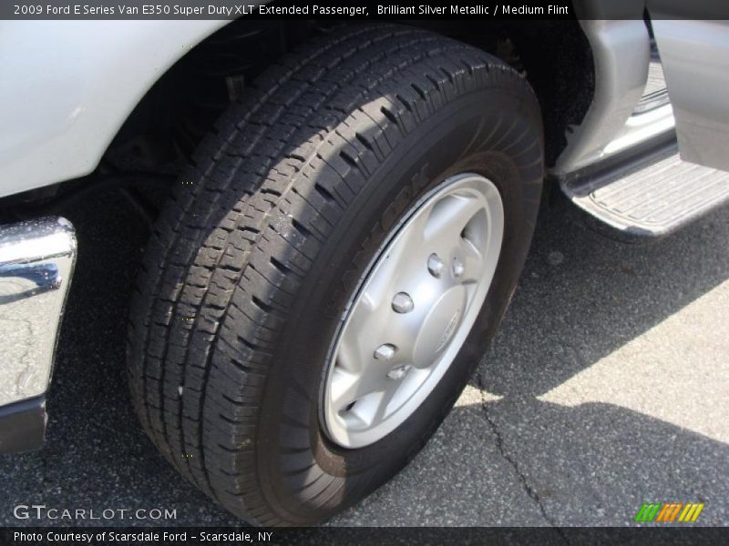Brilliant Silver Metallic / Medium Flint 2009 Ford E Series Van E350 Super Duty XLT Extended Passenger
