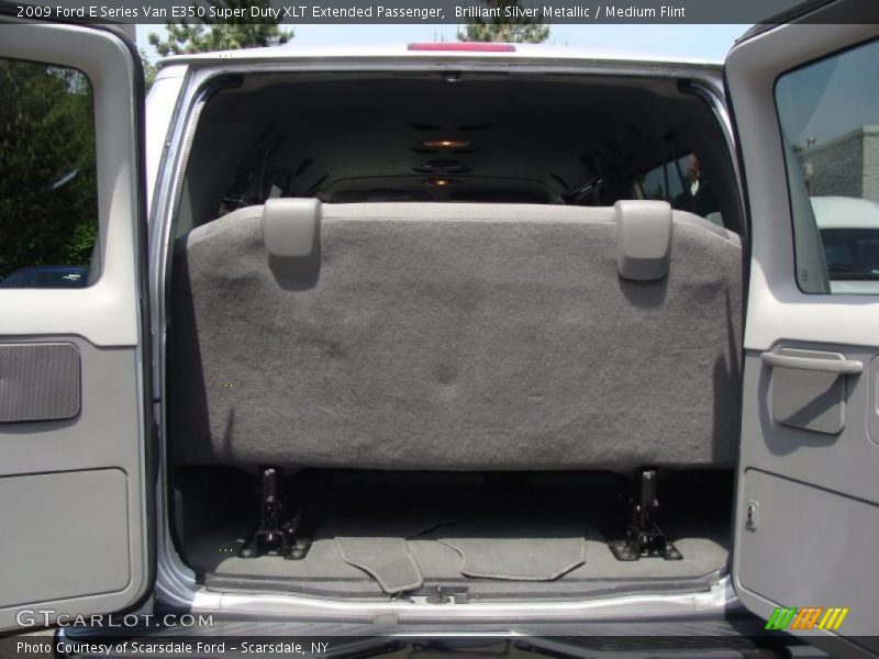 Brilliant Silver Metallic / Medium Flint 2009 Ford E Series Van E350 Super Duty XLT Extended Passenger