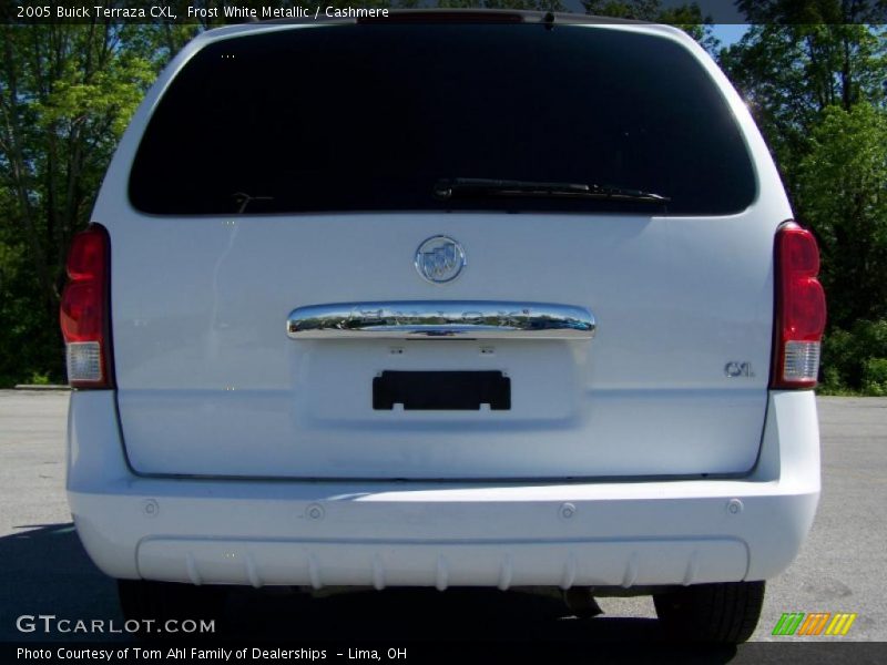 Frost White Metallic / Cashmere 2005 Buick Terraza CXL