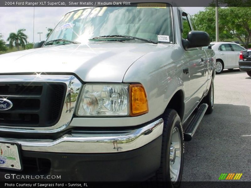 Silver Metallic / Medium Dark Flint 2004 Ford Ranger XLT SuperCab