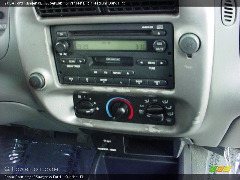 Silver Metallic / Medium Dark Flint 2004 Ford Ranger XLT SuperCab