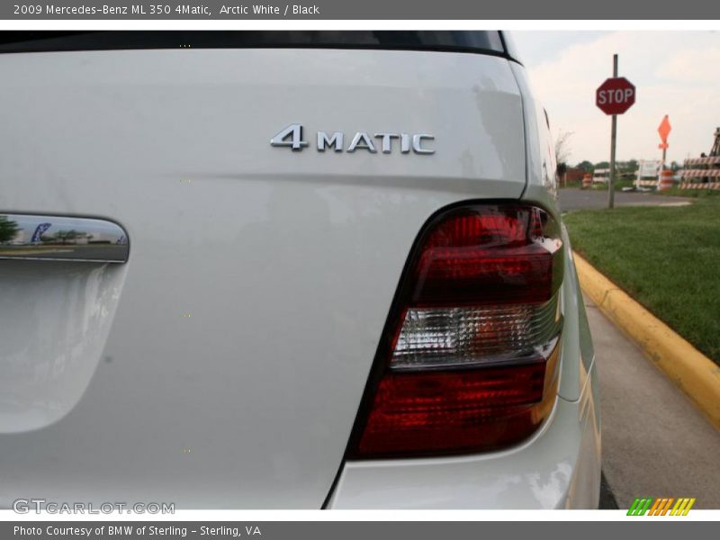 Arctic White / Black 2009 Mercedes-Benz ML 350 4Matic
