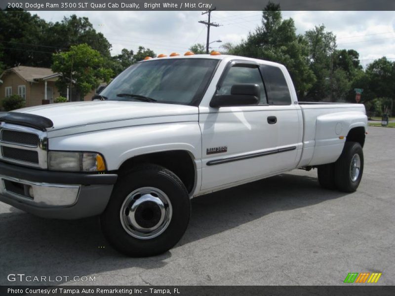 Bright White / Mist Gray 2002 Dodge Ram 3500 SLT Quad Cab Dually