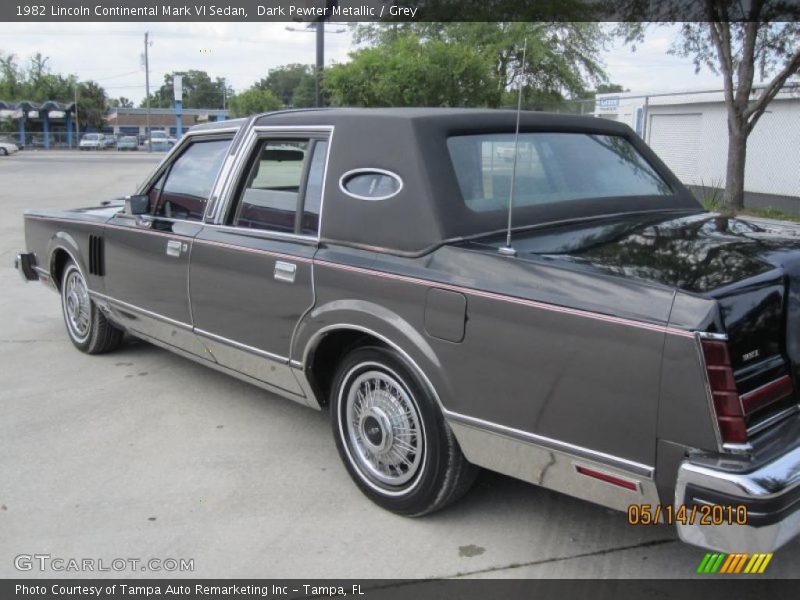 Dark Pewter Metallic / Grey 1982 Lincoln Continental Mark VI Sedan