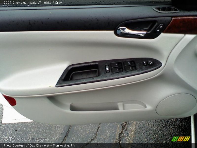 White / Gray 2007 Chevrolet Impala LT