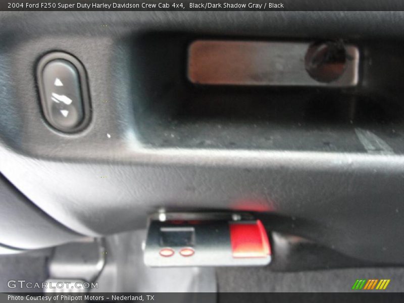 Black/Dark Shadow Gray / Black 2004 Ford F250 Super Duty Harley Davidson Crew Cab 4x4