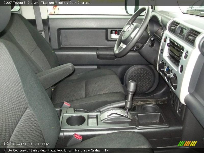 Titanium Metallic / Dark Charcoal 2007 Toyota FJ Cruiser