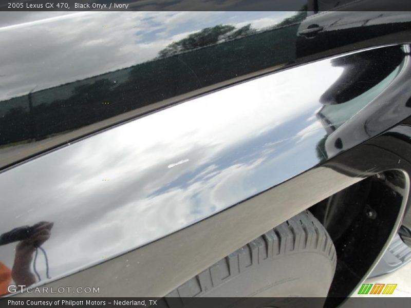 Black Onyx / Ivory 2005 Lexus GX 470