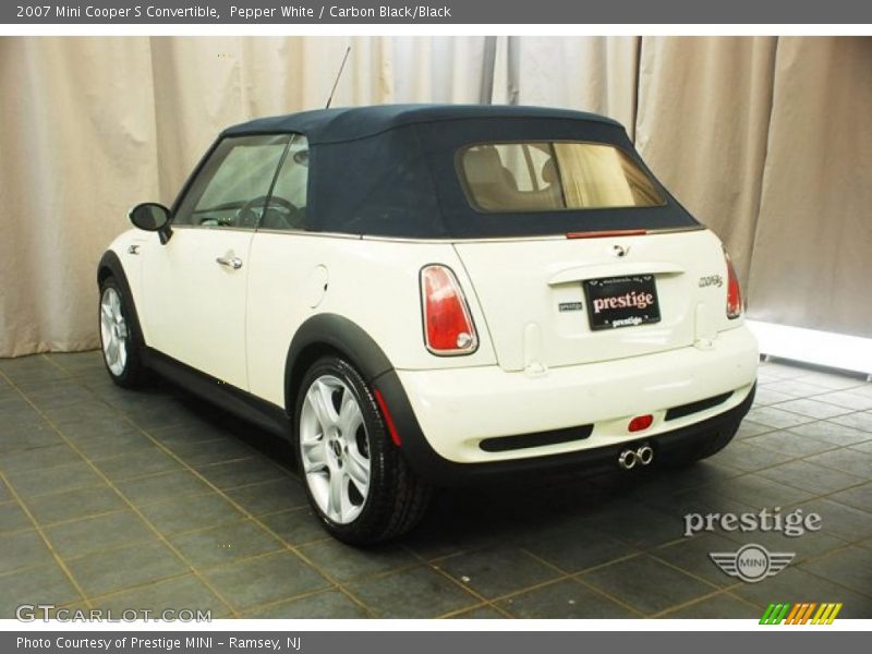 Pepper White / Carbon Black/Black 2007 Mini Cooper S Convertible