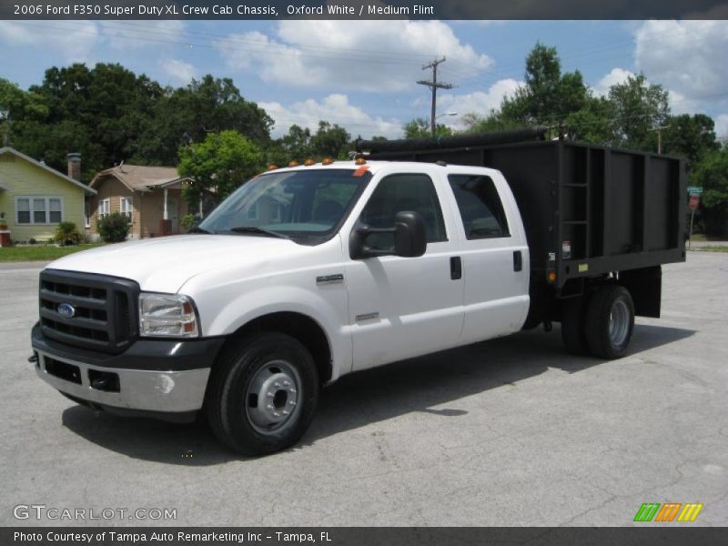Oxford White / Medium Flint 2006 Ford F350 Super Duty XL Crew Cab Chassis