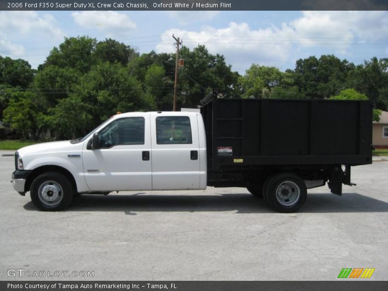 Oxford White / Medium Flint 2006 Ford F350 Super Duty XL Crew Cab Chassis