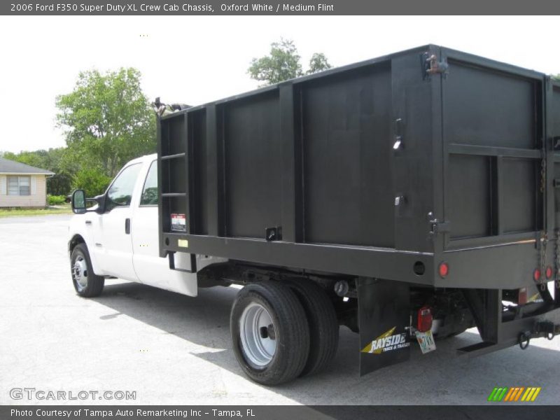 Oxford White / Medium Flint 2006 Ford F350 Super Duty XL Crew Cab Chassis